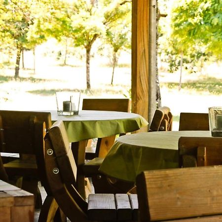 Domaine La Faix, Gite La Forestiere Saint-Plaisir Екстериор снимка